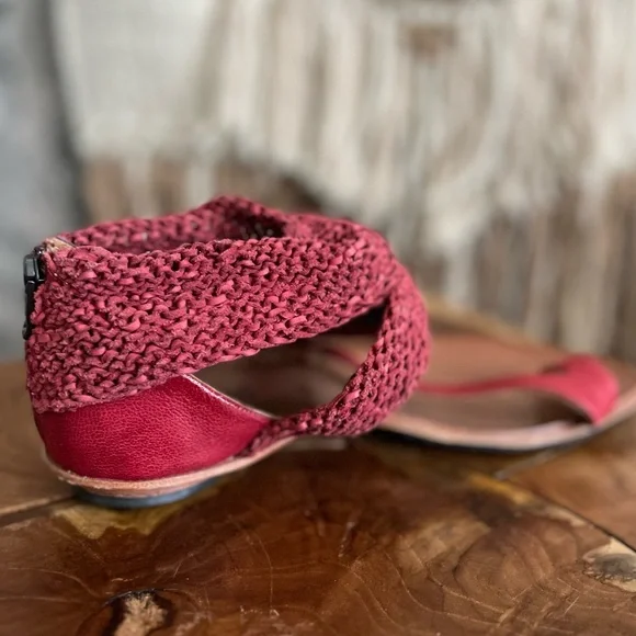 Leather sandals handmade unique shoes Sundance CYDWOC Red Woven "Turret Sandals"